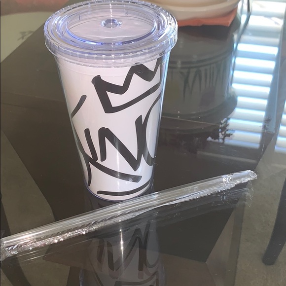 For the King in your life 🤴🏼 - Picture 2 of 2